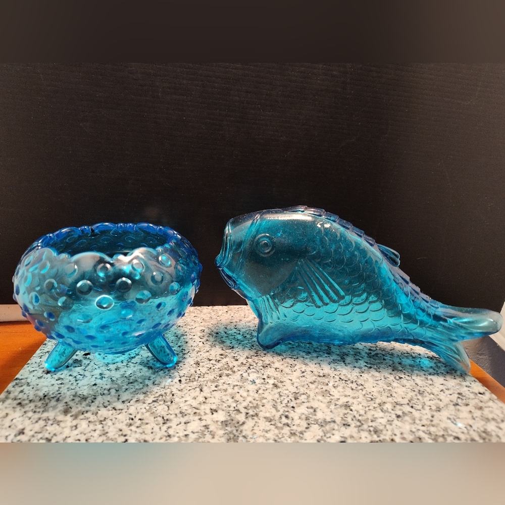 Turquois Hobnail Glass Footed Rose Bowl & Blue Glass Fish Shaped Decanter. 2 Lot